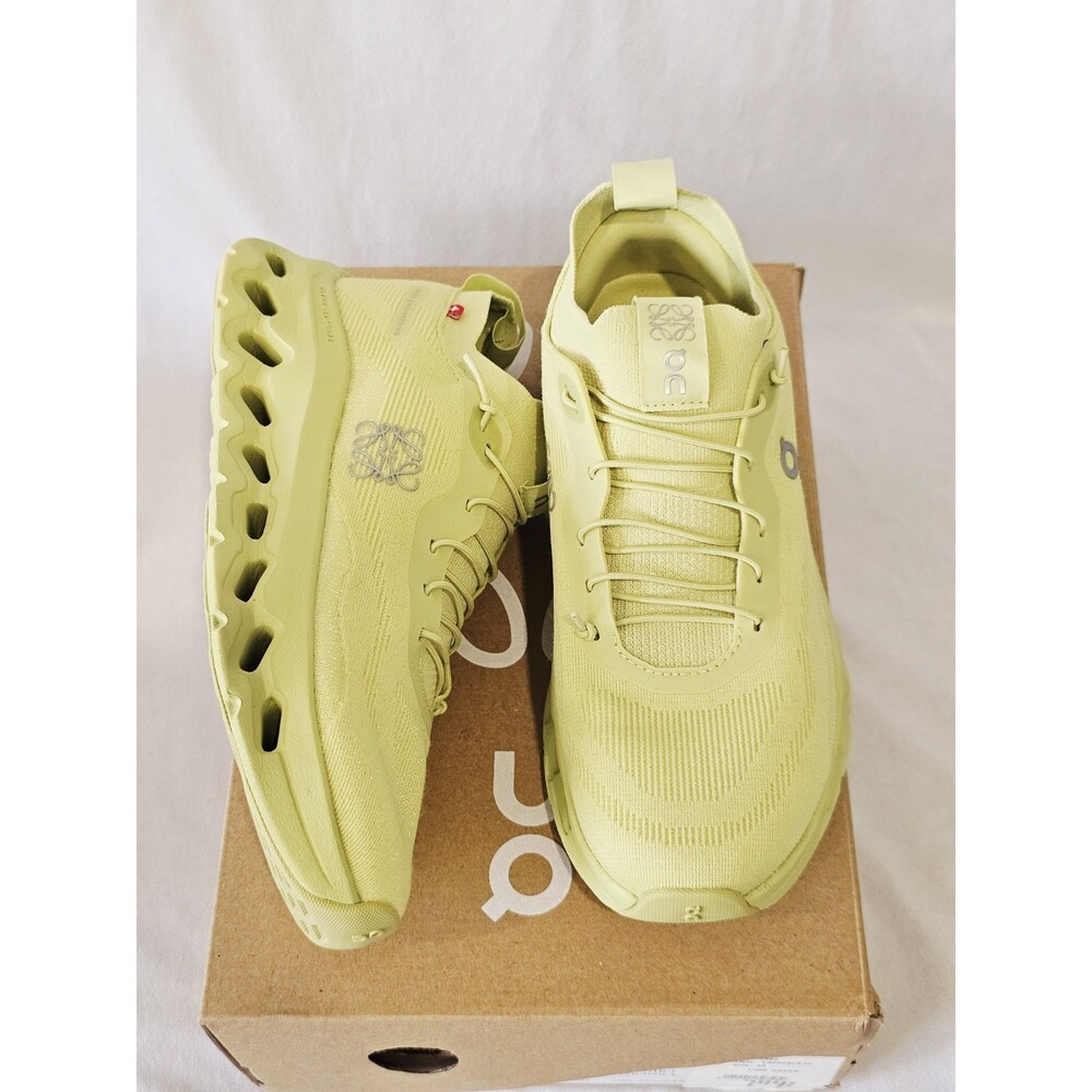 Loewe x On Cloudtilt sneaker in the "Lime Green" colorway Size 39 / US 8